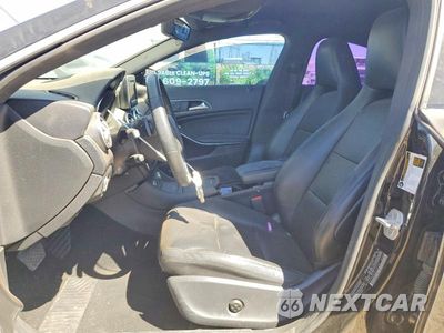 Zdjęcie 7 z 12 samochodu: 2014 MERCEDES-BENZ CLA 250 VIN:WDDSJ4EB4EN149244 - miniatura