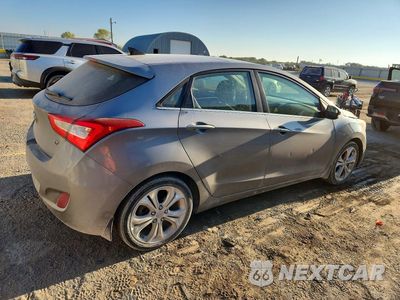 Piąte zdjęcie samochodu w środku: 2014 HYUNDAI ELANTRA GT BASE VIN:KMHD35LHXEU171244 - miniatura