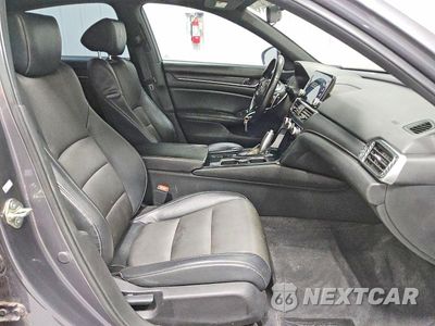 Zdjęcie 13 z 13 samochodu: 2018 HONDA ACCORD SPORT VIN:1HGCV1F37JA197719 - miniatura