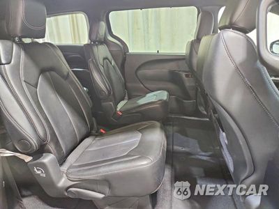 Zdjęcie 11 z 13 samochodu: 2025 CHRYSLER PACIFICA SELECT VIN:2C4RC1BG5SR600391 - miniatura