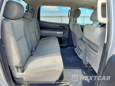 Zdjęcie 10 z 12 samochodu: 2013 TOYOTA TUNDRA CREWMAX SR5 VIN:5TFEY5F15DX146936 - miniatura