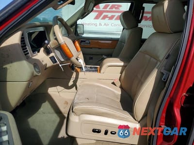 Zdjęcie 7 z 13 samochodu: 2007 LINCOLN NAVIGATOR VIN:5LMFU27557LJ01354 - miniatura
