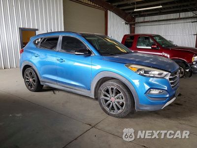 Czwarte zdjęcie samochodu z boku: 2017 HYUNDAI TUCSON NIGHT VIN:KM8J33A23HU469595 - miniatura