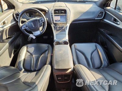 Zdjęcie 8 z 13 samochodu: 2020 LINCOLN NAUTILUS VIN:2LMPJ6J91LBL03514 - miniatura