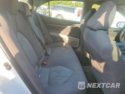 Zdjęcie 10 z 12 samochodu: 2019 TOYOTA CAMRY LE VIN:4T1B11HKXKU298470 - miniatura