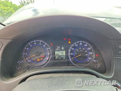 Zdjęcie 9 z 12 samochodu: 2008 INFINITI G37 BASE VIN:JNKCV64E18M110145 - miniatura