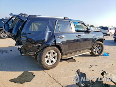 Trzecie zdjęcie samochodu z tyłu: 2019 TOYOTA 4RUNNER SR5 PREMIUM VIN:JTEZU5JR6K5208388 - miniatura