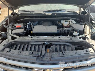 Zdjęcie 11 z 13 samochodu: 2025 CHEVROLET SILVERADO K1500 RST VIN:1GCUKEED1SZ325453 - miniatura