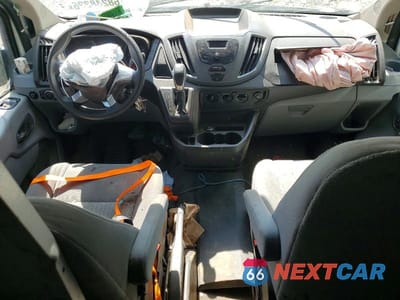 Zdjęcie 8 z 13 samochodu: 2016 FORD TRANSIT 250 DELIVERY VAN VIN:1FTYR1ZM5GKB04258 - miniatura