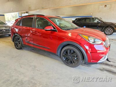Czwarte zdjęcie samochodu z boku: 2019 KIA NIRO S TOURING VIN:KNDCC3LC8K5257571 - miniatura