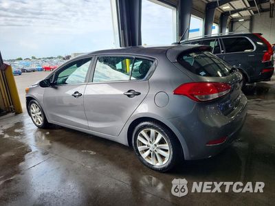 Drugie zdjęcie samochodu z przodu: 2014 KIA FORTE EX VIN:KNAFX5A85E5195740 - miniatura