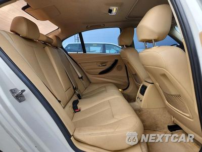 Zdjęcie 10 z 12 samochodu: 2014 BMW 328 XI VIN:WBA3B3C5XEF545365 - miniatura