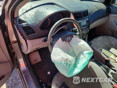 Zdjęcie 9 z 12 samochodu: 2017 HYUNDAI ACCENT SE VIN:KMHCT4AE3HU368274 - miniatura