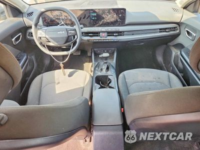 Zdjęcie 8 z 13 samochodu: 2025 KIA K4 LXS VIN:3KPFT4DE1SE206954 - miniatura