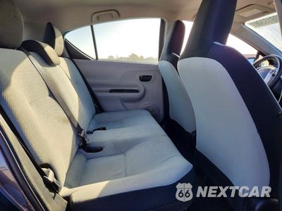 Zdjęcie 10 z 12 samochodu: 2013 TOYOTA PRIUS C ONE VIN:JTDKDTB36D1556092 - miniatura