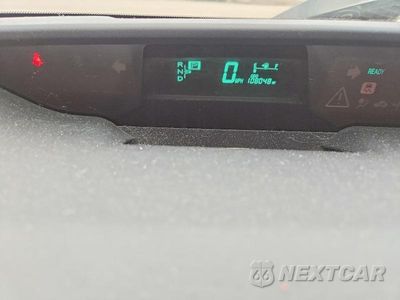 Zdjęcie 9 z 12 samochodu: 2006 TOYOTA PRIUS BASE VIN:JTDKB20U167516658 - miniatura