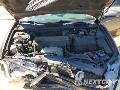 Zdjęcie 11 z 13 samochodu: 2003 TOYOTA CAMRY LE VIN:4T1BE30K23U749954 - miniatura