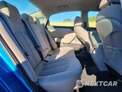 Zdjęcie 10 z 12 samochodu: 2019 HYUNDAI SONATA SEL VIN:5NPE34AF5KH783622 - miniatura