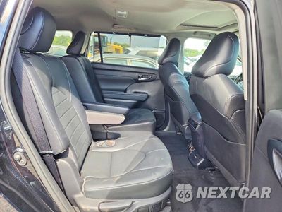Zdjęcie 11 z 14 samochodu: 2021 TOYOTA HIGHLANDER HYBRID XLE VIN:5TDGBRCH7MS040027 - miniatura