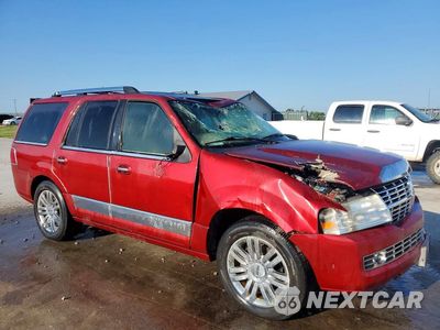 Czwarte zdjęcie samochodu z boku: 2008 LINCOLN NAVIGATOR VIN:5LMFU275X8LJ08429 - miniatura