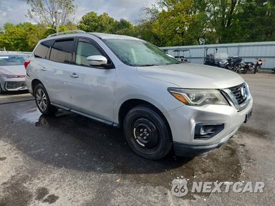 Czwarte zdjęcie samochodu z boku: 2019 NISSAN PATHFINDER S VIN:5N1DR2MM5KC633204 - miniatura