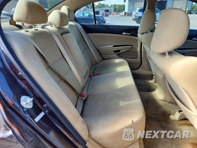 Zdjęcie 10 z 12 samochodu: 2011 HONDA ACCORD LXP VIN:1HGCP2F42BA026533 - miniatura