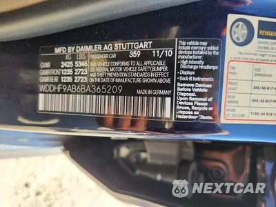 Zdjęcie 12 z 12 samochodu: 2011 MERCEDES-BENZ E 550 4MATIC VIN:WDDHF9AB6BA365209 - miniatura