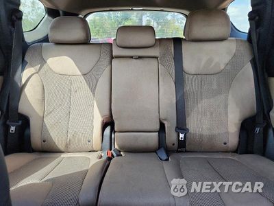 Zdjęcie 10 z 13 samochodu: 2019 HYUNDAI SANTA FE SE VIN:5NMS2CAD4KH031101 - miniatura