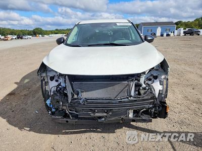 Piąte zdjęcie samochodu w środku: 2024 NISSAN ROGUE S VIN:5N1BT3AB6RC724722 - miniatura