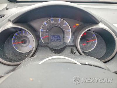 Zdjęcie 9 z 12 samochodu: 2009 HONDA FIT VIN:JHMGE88259S032964 - miniatura