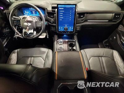 Zdjęcie 8 z 13 samochodu: 2023 FORD EXPEDITION PLATINUM VIN:1FMJU1M84PEA53016 - miniatura
