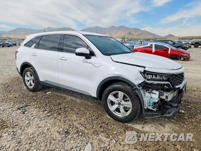 Czwarte zdjęcie samochodu z boku: 2021 KIA SORENTO LX VIN:5XYRG4LC5MG042308 - miniatura