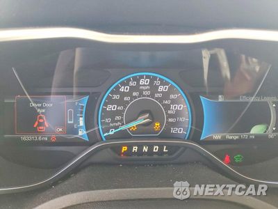 Zdjęcie 9 z 13 samochodu: 2018 FORD C-MAX SE VIN:1FADP5AU7JL104664 - miniatura