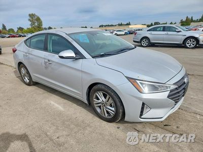 Czwarte zdjęcie samochodu z boku: 2019 HYUNDAI ELANTRA SEL VIN:KMHD84LF6KU772186 - miniatura