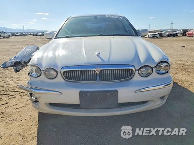 Piąte zdjęcie samochodu w środku: 2004 JAGUAR X-TYPE 3.0 VIN:SAJEA51C14WE00049 - miniatura