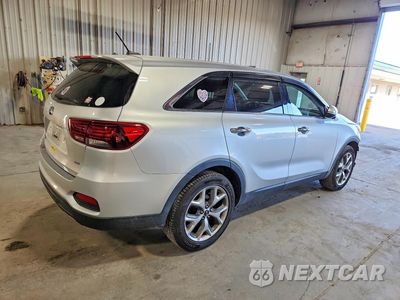 Trzecie zdjęcie samochodu z tyłu: 2019 KIA SORENTO LX VIN:5XYPG4A35KG575699 - miniatura