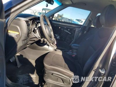 Zdjęcie 7 z 14 samochodu: 2016 KIA SOUL BASE VIN:KNDJN2A20G7274852 - miniatura