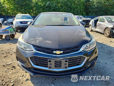 Piąte zdjęcie samochodu w środku: 2018 CHEVROLET CRUZE LS VIN:1G1BC5SM6J7210648 - miniatura