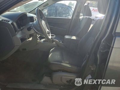Zdjęcie 7 z 12 samochodu: 2007 JEEP GRAND CHEROKEE LAREDO VIN:1J8GS48K77C545023 - miniatura