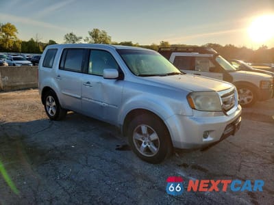 Czwarte zdjęcie samochodu z boku: 2009 HONDA PILOT EXL VIN:5FNYF48579B039594 - miniatura