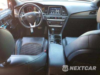 Zdjęcie 8 z 13 samochodu: 2018 HYUNDAI SONATA SPORT+ VIN:5NPE34AF2JH720010 - miniatura