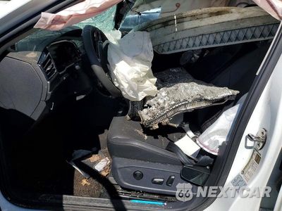 Zdjęcie 7 z 12 samochodu: 2021 VOLKSWAGEN JETTA SEL VIN:3VWE57BU1MM004154 - miniatura
