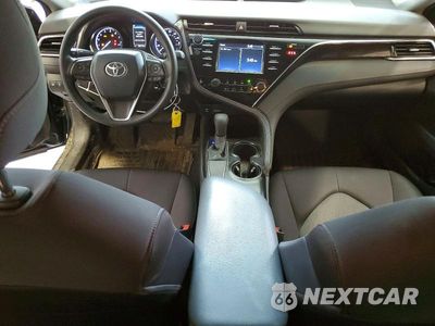 Zdjęcie 8 z 12 samochodu: 2018 TOYOTA CAMRY LE VIN:4T1B11HK5JU656251 - miniatura