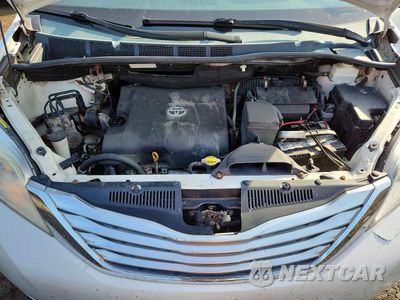 Zdjęcie 12 z 13 samochodu: 2011 TOYOTA SIENNA LIMITED 7-PASSENGER VIN:5TDDK3DC1BS029766 - miniatura