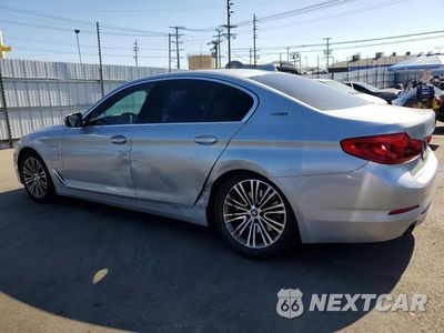Drugie zdjęcie samochodu z przodu: 2019 BMW 530E VIN:WBAJA9C58KB399581 - miniatura