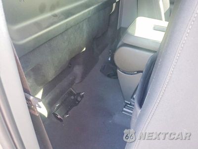Zdjęcie 10 z 12 samochodu: 2025 GMC SIERRA C1500 VIN:3GTNHAEK4SG290644 - miniatura