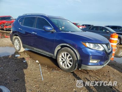Czwarte zdjęcie samochodu z boku: 2018 NISSAN ROGUE SV VIN:KNMAT2MT1JP508448 - miniatura