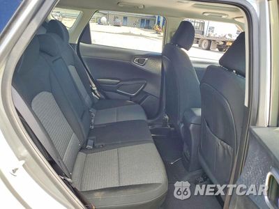 Zdjęcie 10 z 12 samochodu: 2023 KIA SOUL EX VIN:KNDJ33AU7P7856640 - miniatura