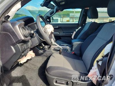 Zdjęcie 7 z 12 samochodu: 2021 TOYOTA TACOMA TRD OFF-ROAD VIN:3TYCZ5AN2MT043644 - miniatura