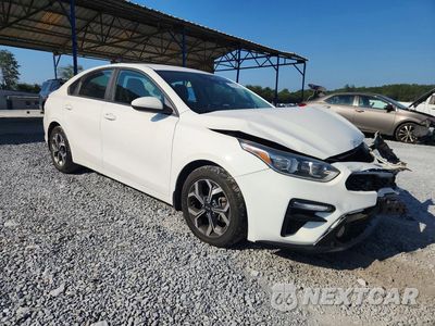 Czwarte zdjęcie samochodu z boku: 2020 KIA FORTE LXS VIN:3KPF24AD8LE172964 - miniatura